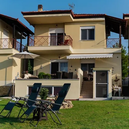 Apartment De N.a.p.e Hanioti